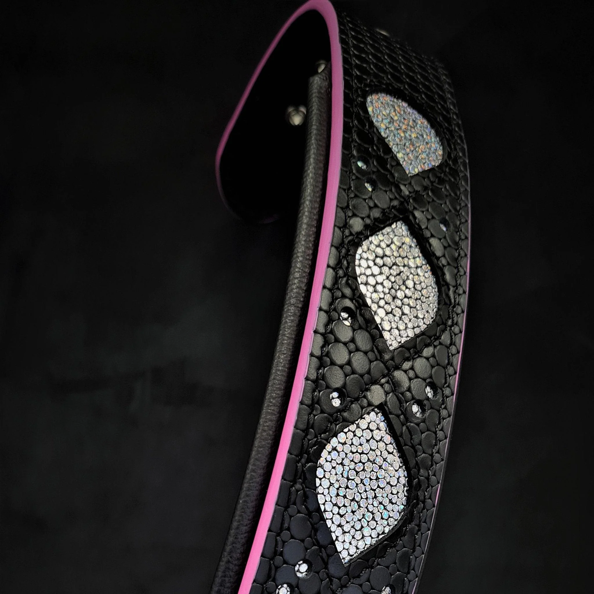 The ''Ariel'' collar